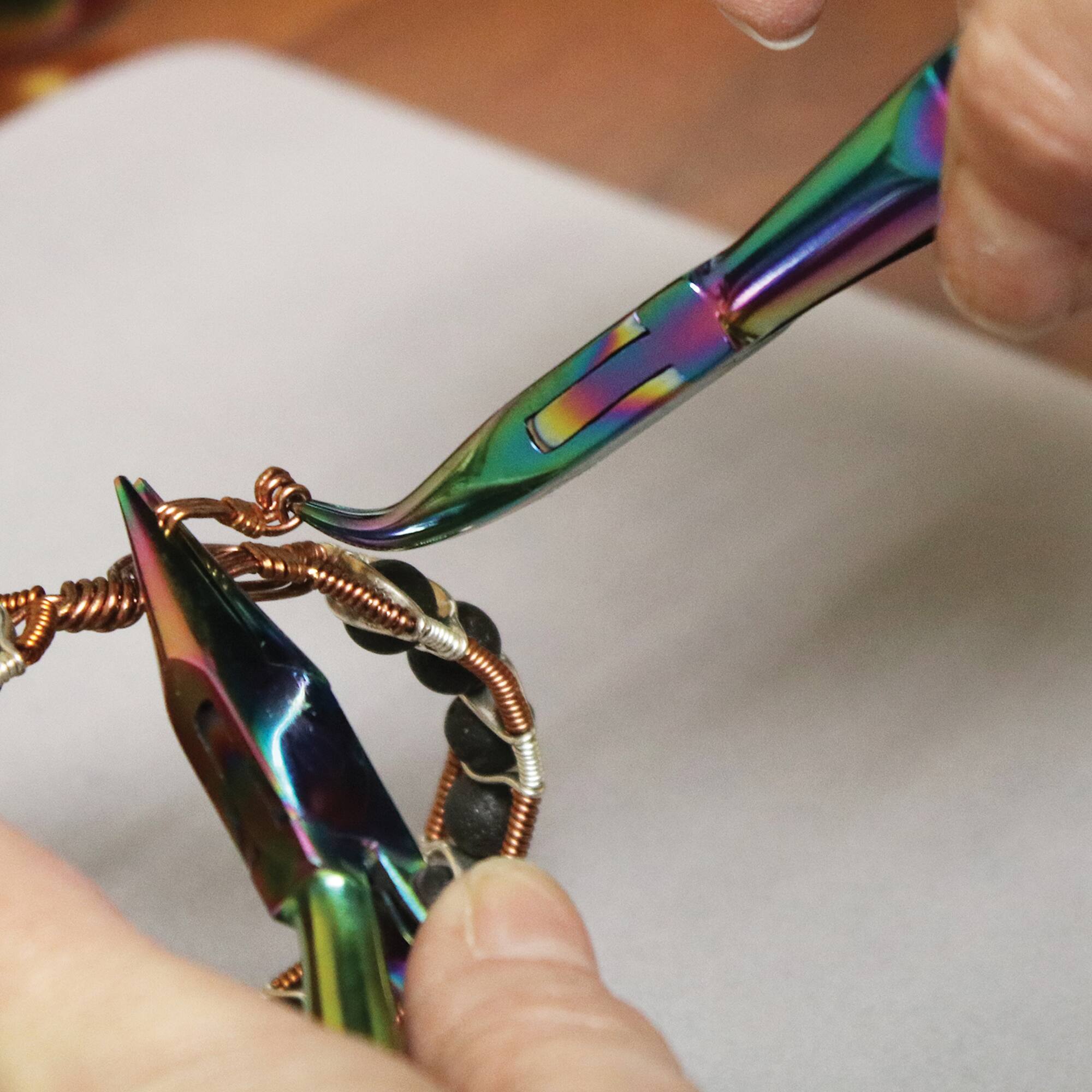 The Beadsmith® Chroma Series Bent Chain Nose Plier